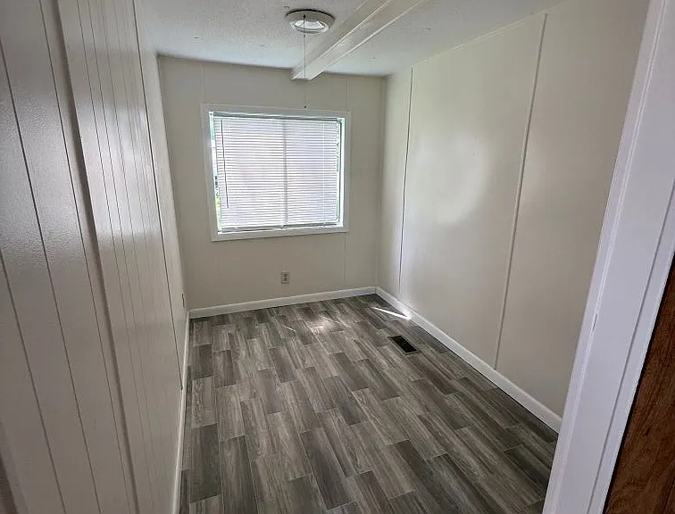 1552 N Boatman Rd #29 — Photo 8