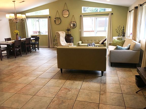 3rd image of 87 Emes Cir