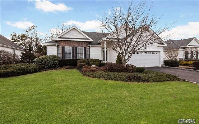 1st image of 14 Laurel Ln
