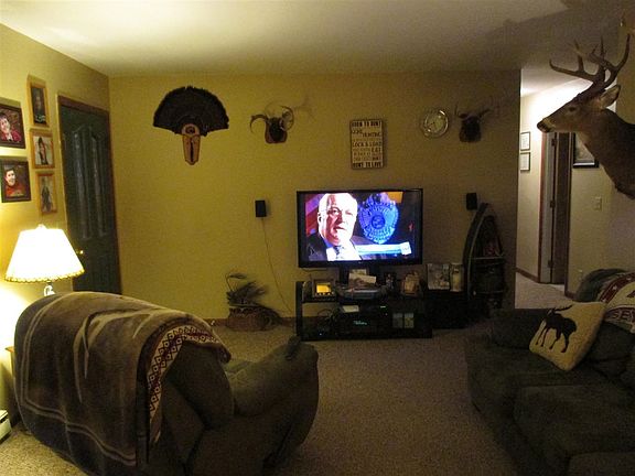 3rd image of 444 S Valley Dr