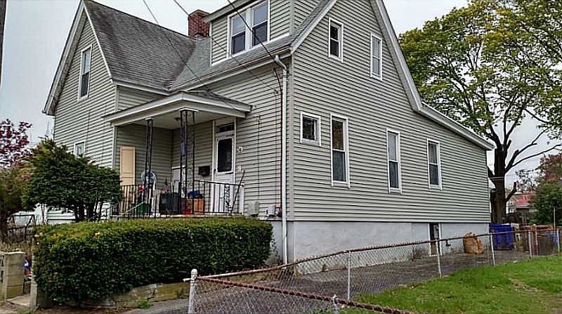 2nd image of 38 Flora St