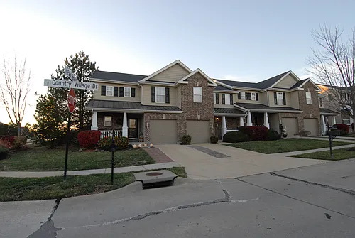 603 Country Village Dr Photo 1