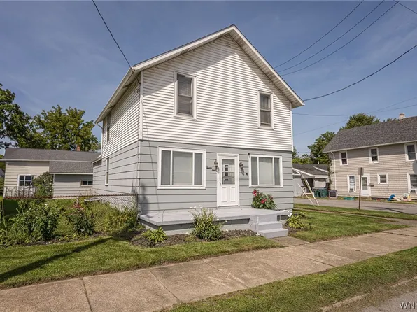 24 Felton St, North Tonawanda, NY 14120
