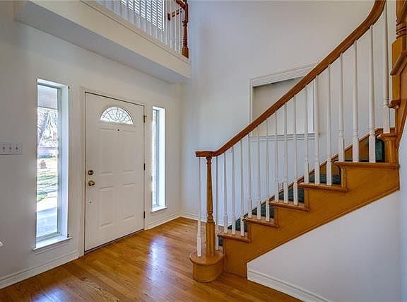 3rd image of 3208 Owens Blvd