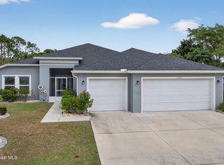 1285 Grandeur St SE, Palm Bay, FL 32909