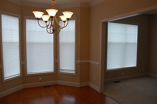 4th image of 3008 Hill St Unit 206