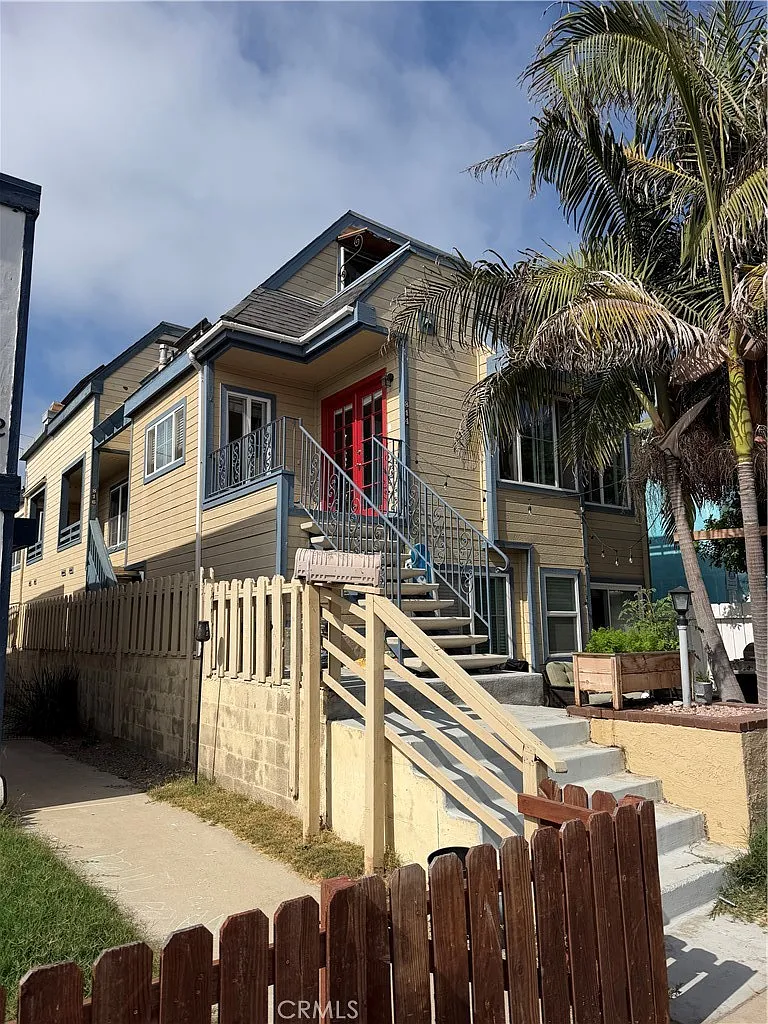 3 bed, 1458 sqft, $6,700 — Photo 1