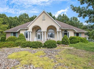 704 S Bray St, New Carlisle, IN 46552