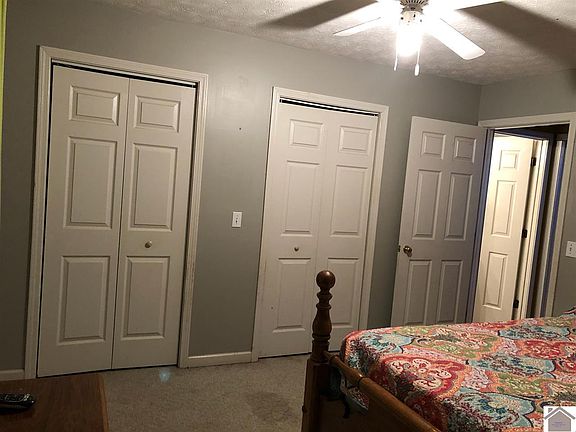 2nd image of 165 Meadowbrook Dr