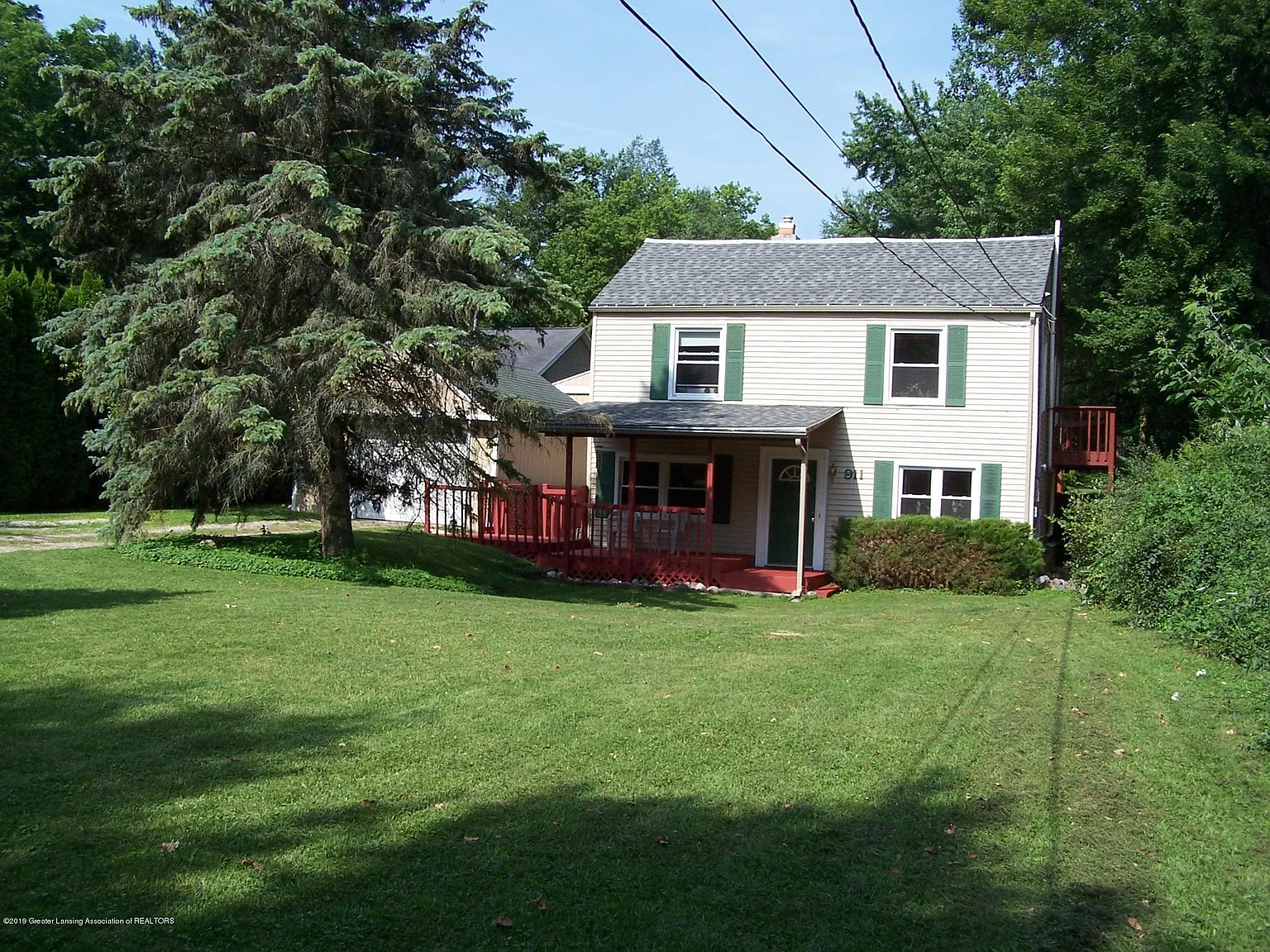911 Garfield Ave photo 1