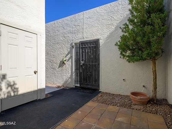 5th image of 763 W Bella Vista Dr