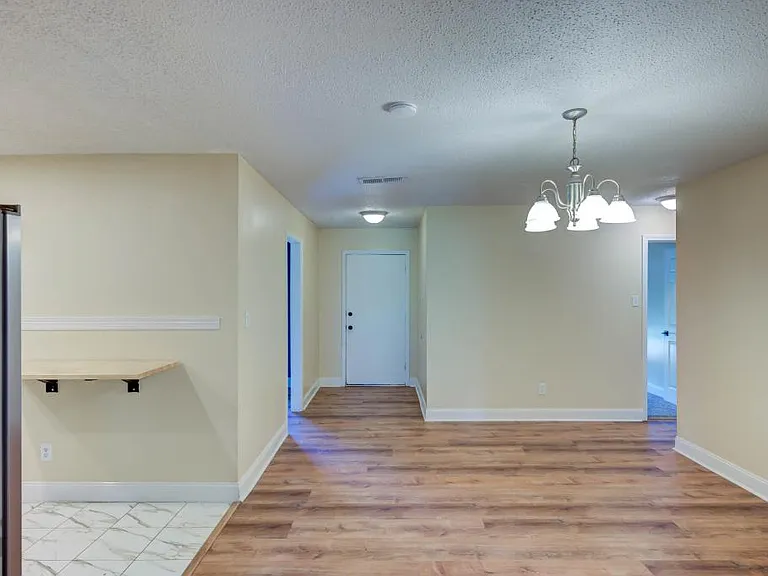 1312 Fox St — Photo 16