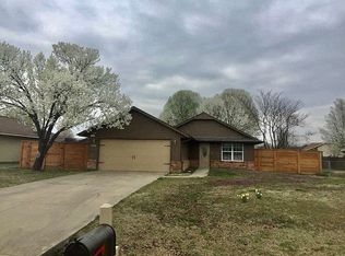 9563 E 530 Rd, Claremore, OK 74019