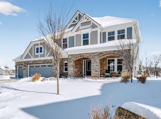 15618 Temple Wood Cir, Fishers, IN 46037