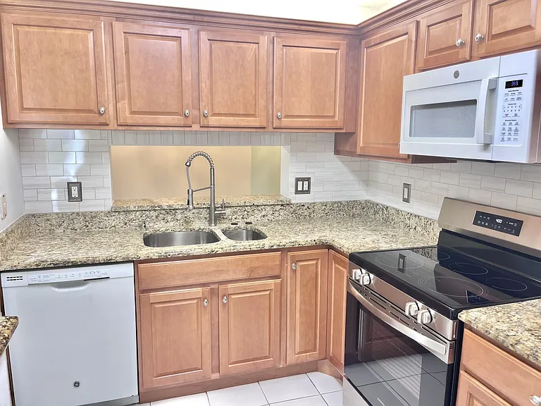 6341 Chasewood Dr #D — Photo 5