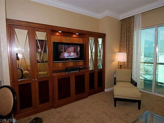 4th image of 145 E Harmon Ave #38621