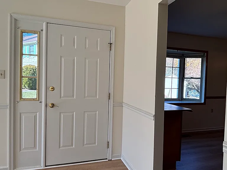 408 Tamarack Dr — Photo 7