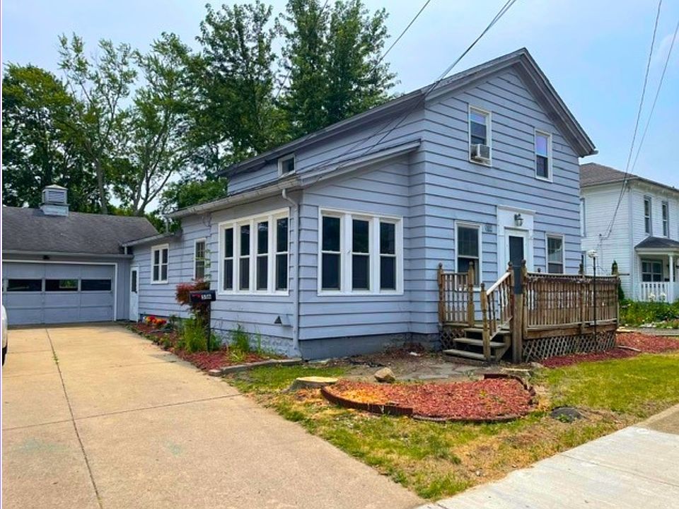 1st image of 516 W Main St