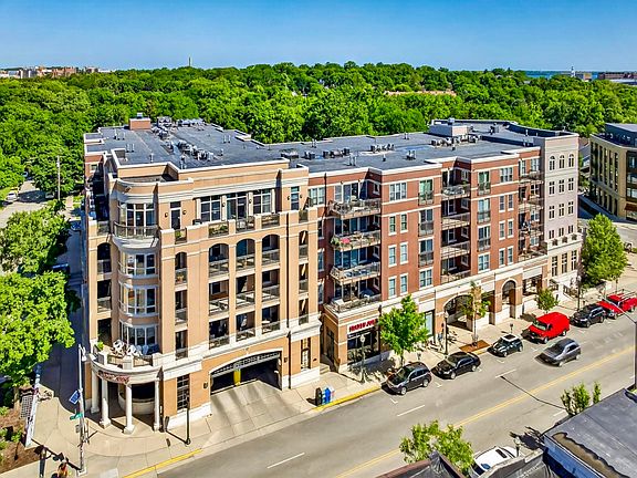 2nd image of 1802 Monroe St #401-02