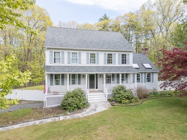 1 Kayla Ln, Pepperell, MA 01463