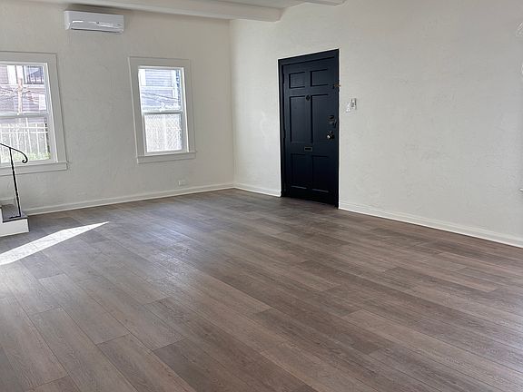 3rd image of 831 N Beaudry Ave
