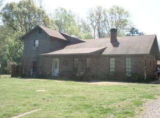 2240 Glass Rd, Vicksburg, MS 39180