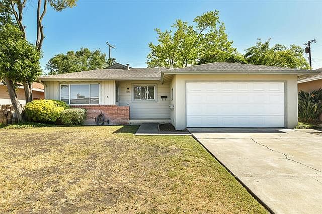 1st image of 3499 Earl Dr