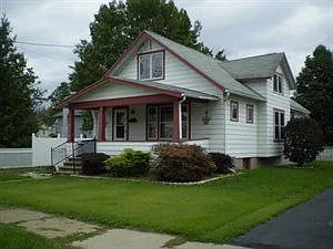 755 Laurel St photo 1