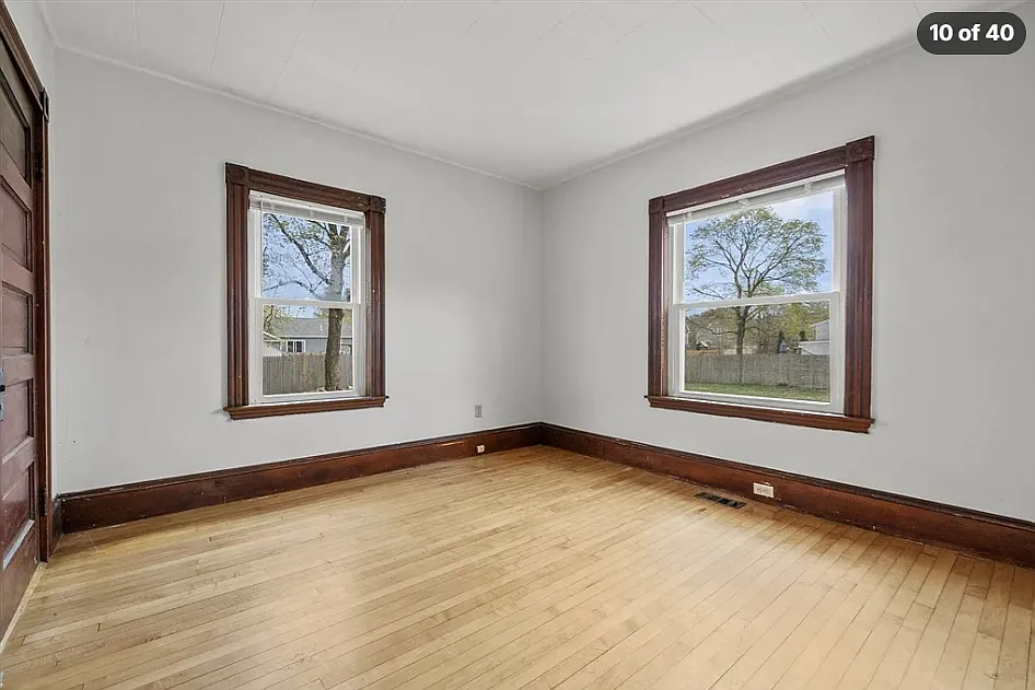 1 bed, $2,000 — Photo 2