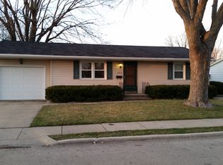 2213 8th St, Peru, IL 61354