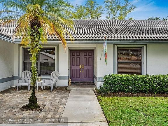 4th image of 8882 NW 56th St