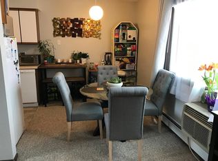 1022 Newton Rd #9, Iowa City, IA 52246