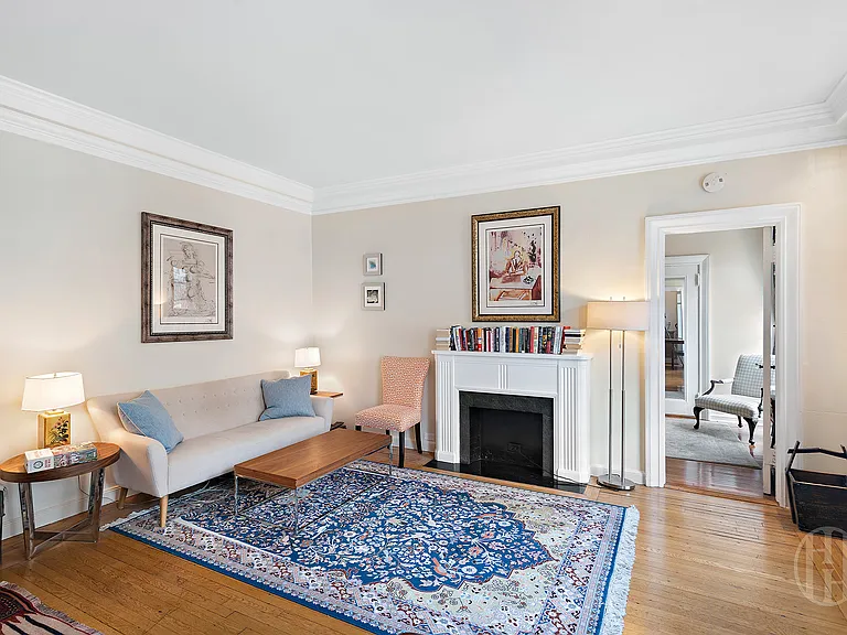 510 W 110th St #8D — Photo 3
