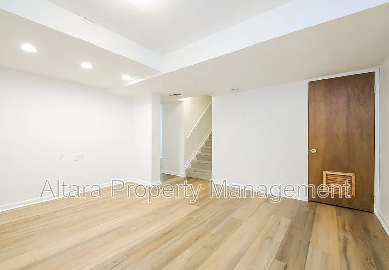 10041 E Mexico Ave — Photo 12