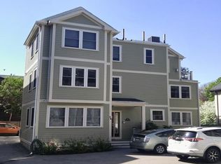 24 Custer St UNIT 2, Jamaica Plain, MA 02130