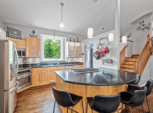 1439 Oakdale Ave, West Saint Paul, MN 55118