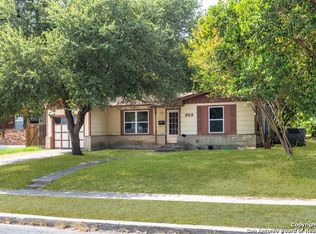 359 Eland Dr, San Antonio, TX 78213
