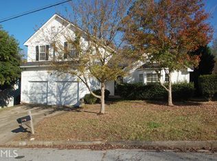 806 Edenberry Ln, Lithonia, GA 30058