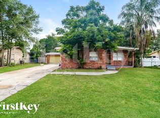 1324 N Powers Dr, Orlando, FL 32818
