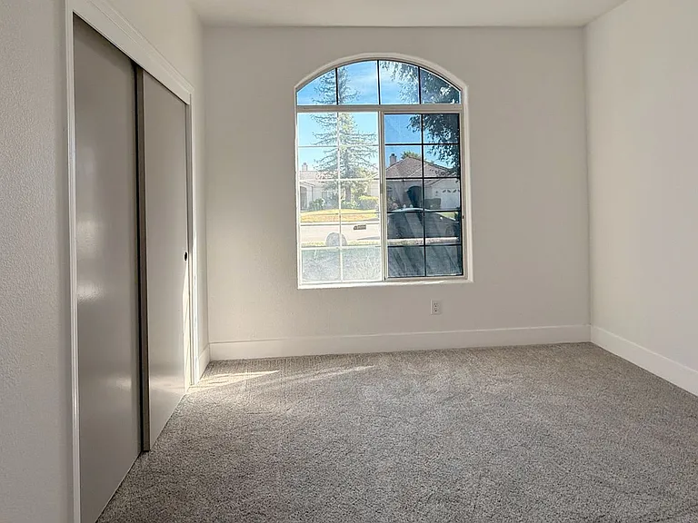 10616 Petalo Dr — Photo 13