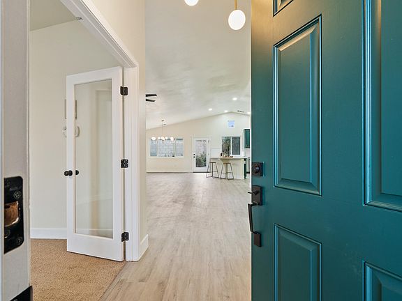 5th image of 9501 Kabara Court