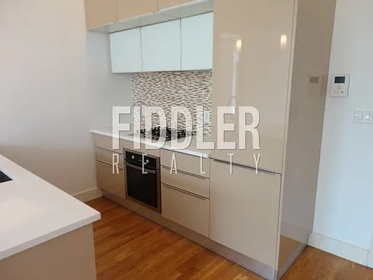 Rented by Fiddler Realty | media 8
