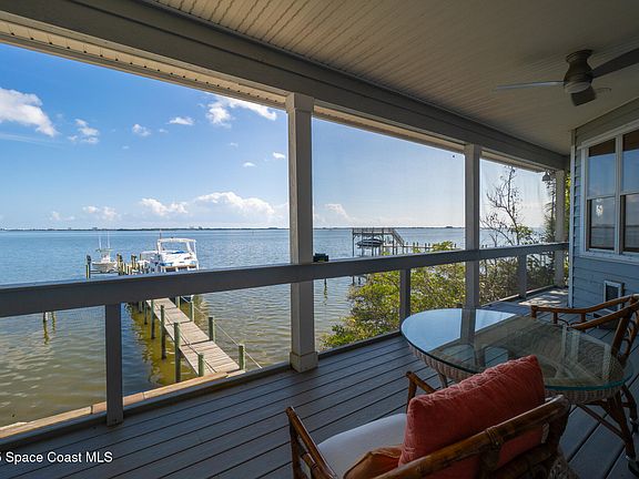 3rd image of 954 S Banana River Dr