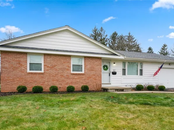 397 Jaronte Dr, Youngstown, OH 44512