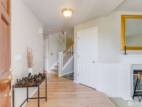 4th image of 2016 11th Street Pl SW