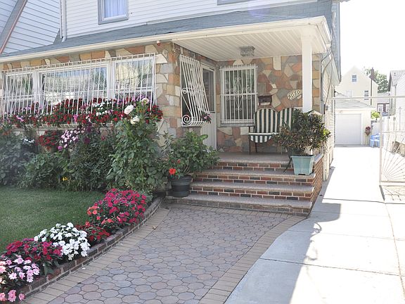 3rd image of 9050 205th St
