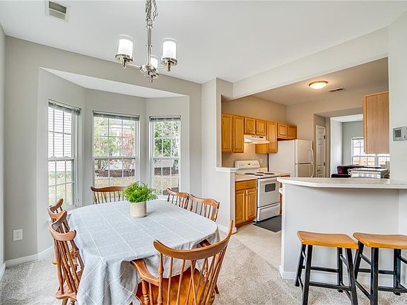 3rd image of 5506 Millwheel Ln