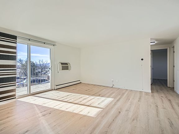 Bright and Spacious Living Room