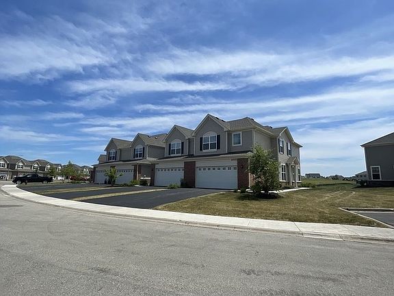 3rd image of 15103 W Quincy Cir