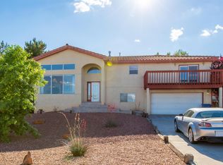 1390 Mesa Ridge Dr SW, Los Lunas, NM 87031